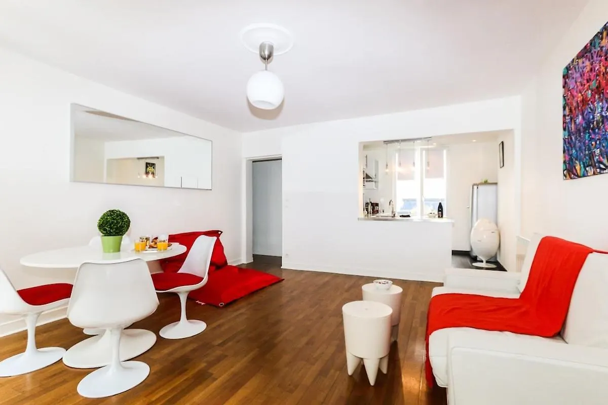 Apartment Appartement Cosy - Lancry - Canal-St-Martin Paris France
